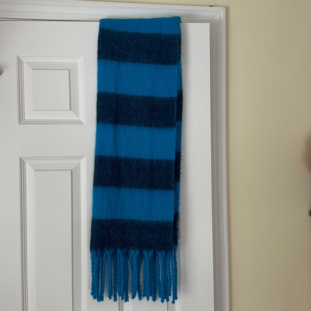 Blue striped scarf